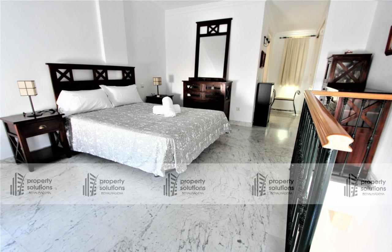 Playa 1º Linea Playa- Apartamento Duplex En Pleno Corazon De La Carihuela Торремолинос Экстерьер фото